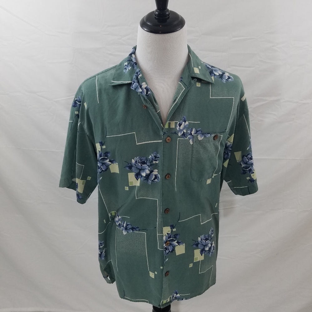 Vintage Bobby Chan 100% Silk Hawaiian Shirt